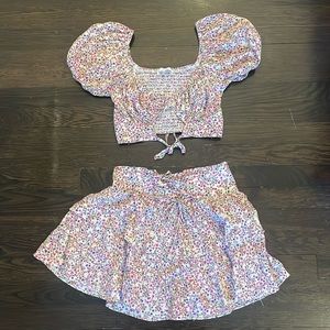 Mini skirt and top set
